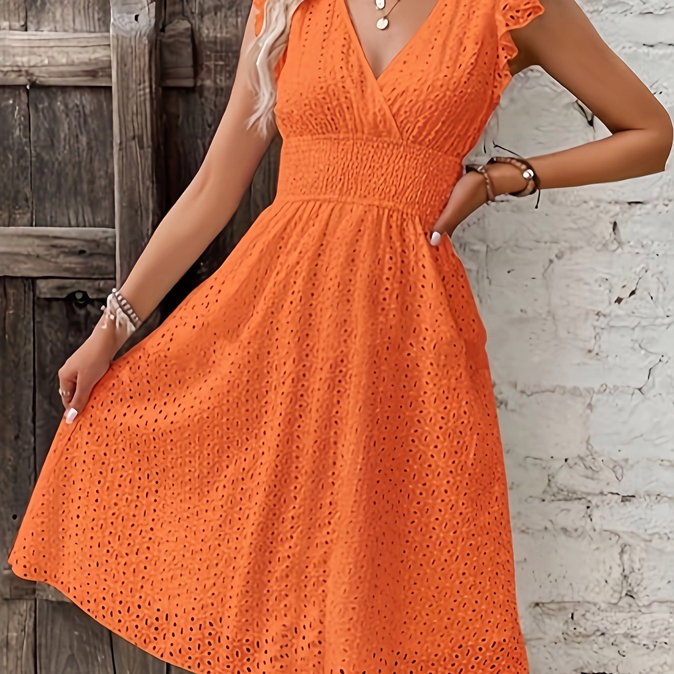 Elegant Summer V-Neck Dress with Ruffled Sleeves