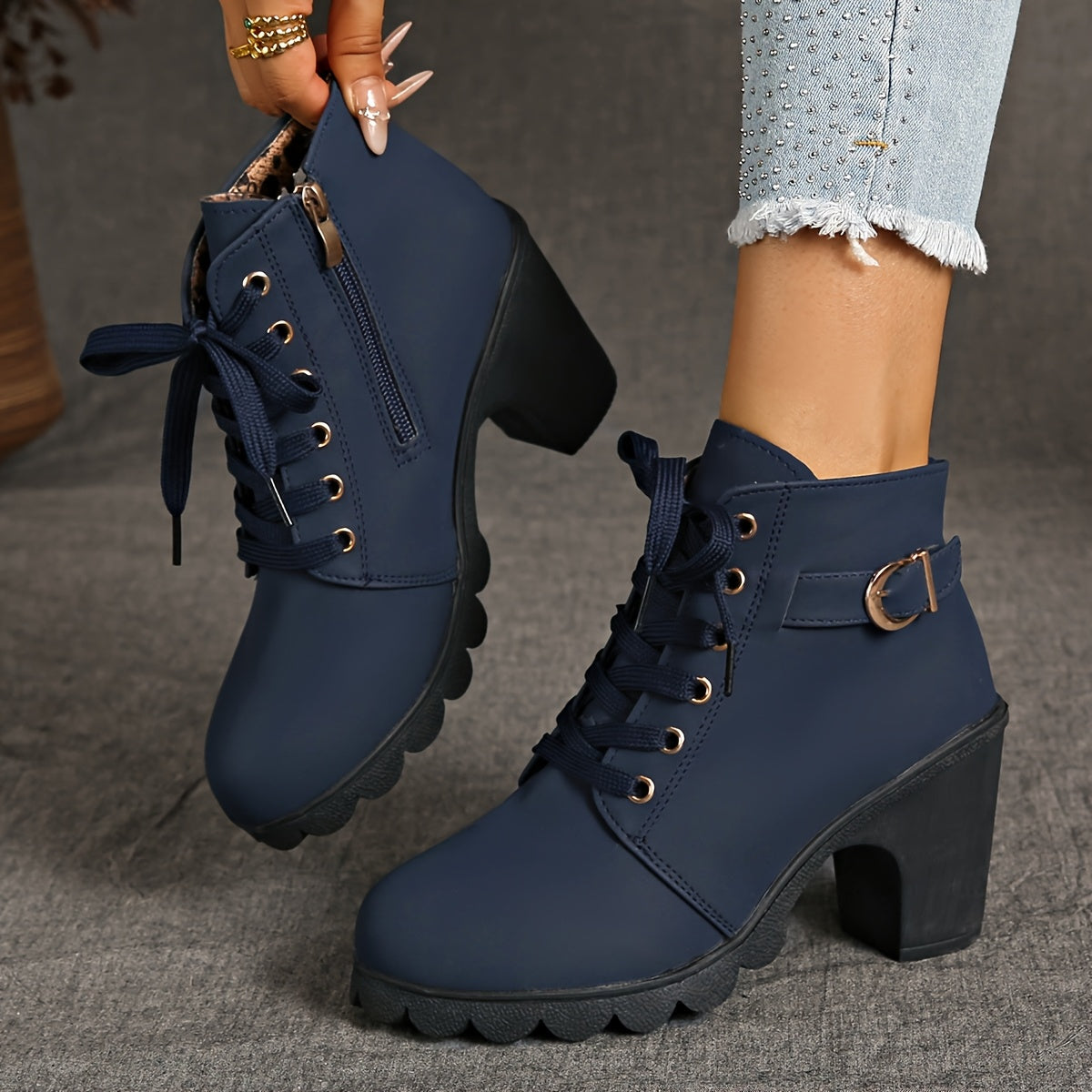 Women's booties - Women's platform wedge boots - non-slip rubber sole - imitation with a zipper closure in the middle heel - all season - winter - party and everyday shoes - inexpensive Women's shoes