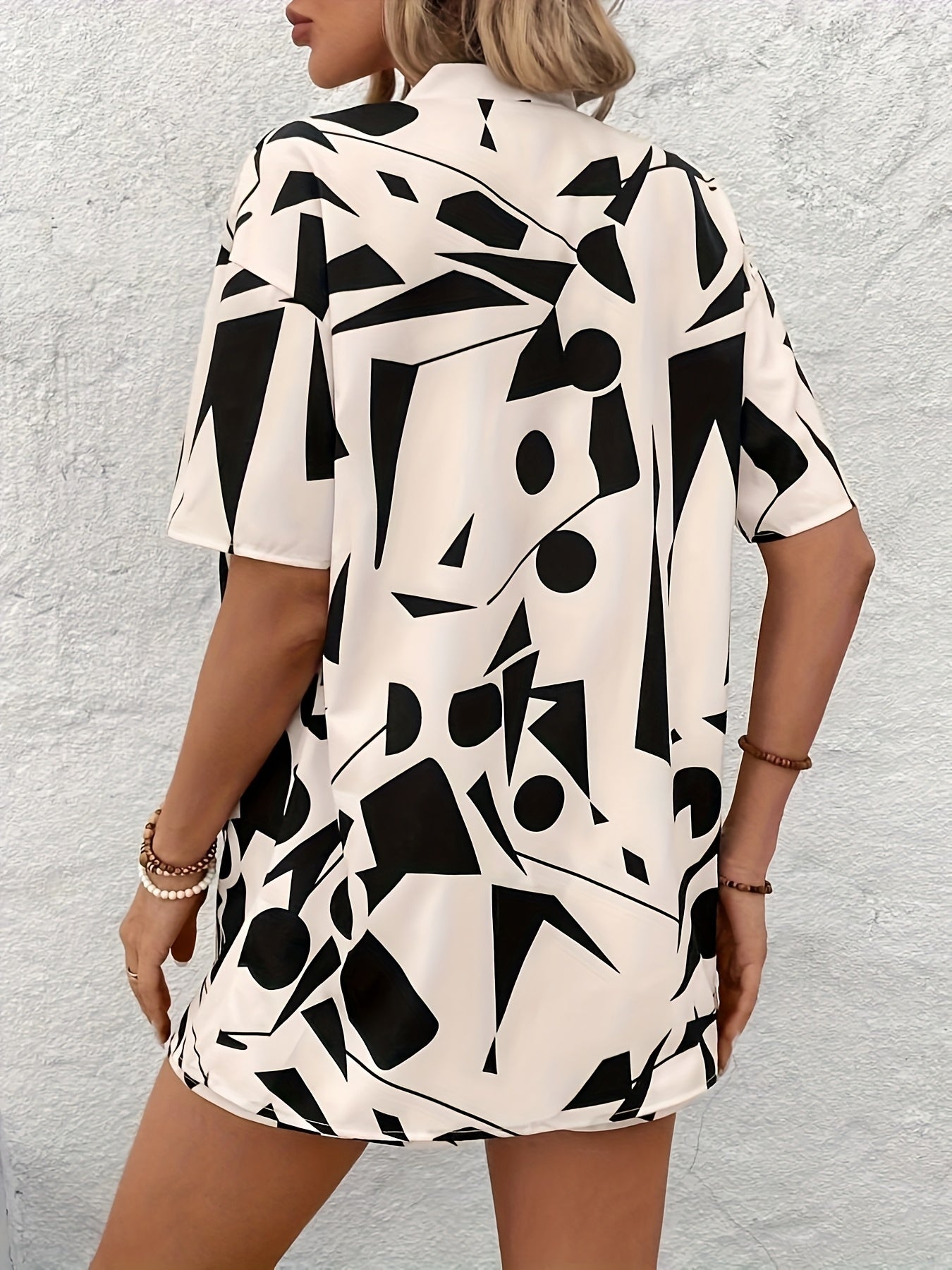 Women'S Casual Printed Shorts Set, Short Sleeve Open Front Shirt and Tie Waist Shorts, Women'S Clothing