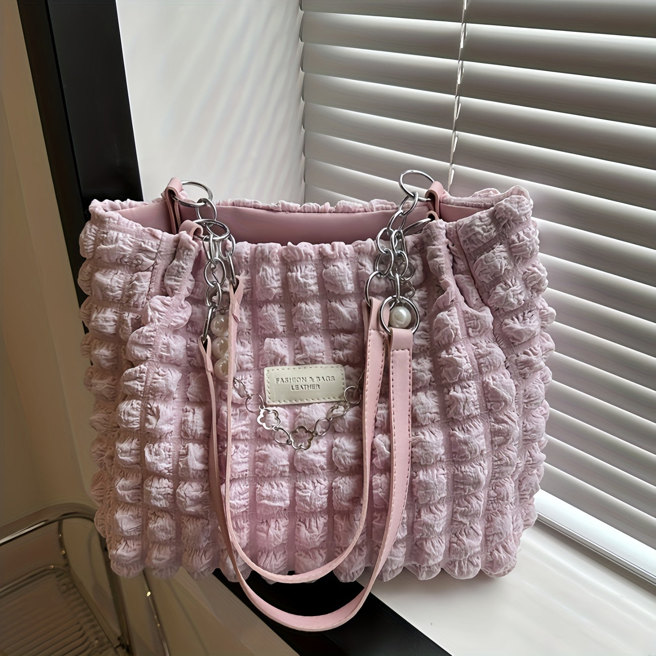 Chic Pleated Cloud Shoulder Bag - Bubble Ruched Tote with Soft Comfort - Fashionable Everyday Accessory for Women