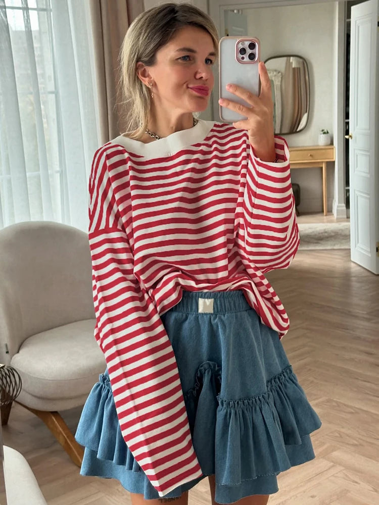 Chic Striped Oversized Women's T-Shirt - 95% Cotton