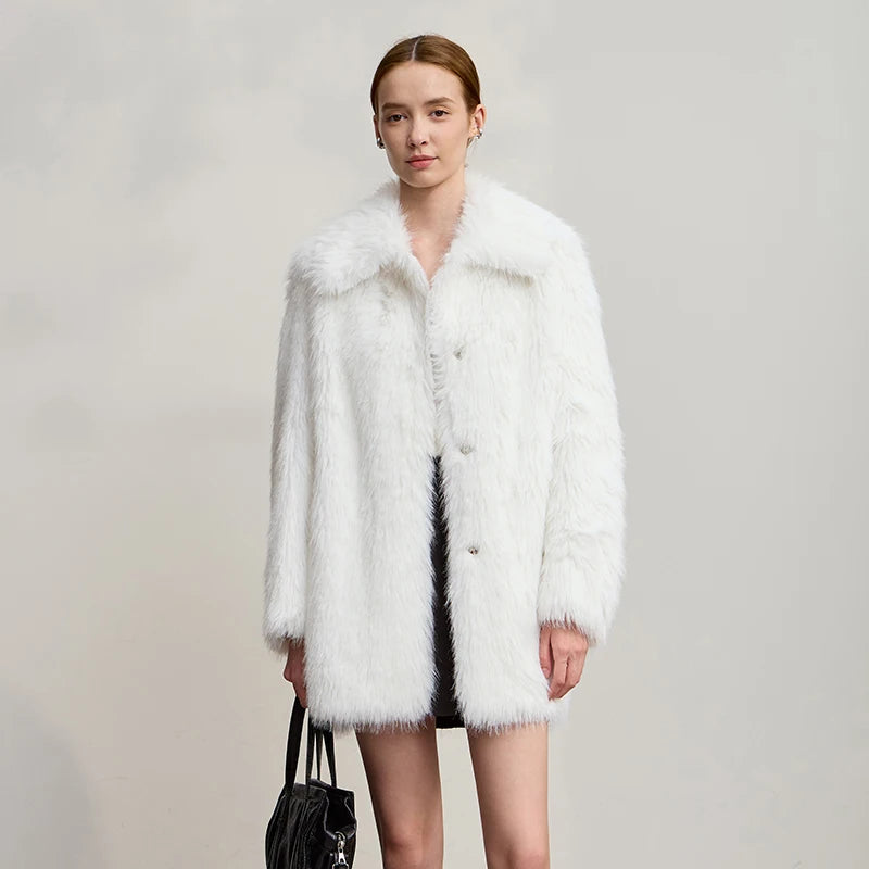 AMII Winter Fur Coat 2025 Autumn New Turn-Down Collar Versatile Coat Woman Long Sleeves Loose Casual Women's Outerwear 12554008