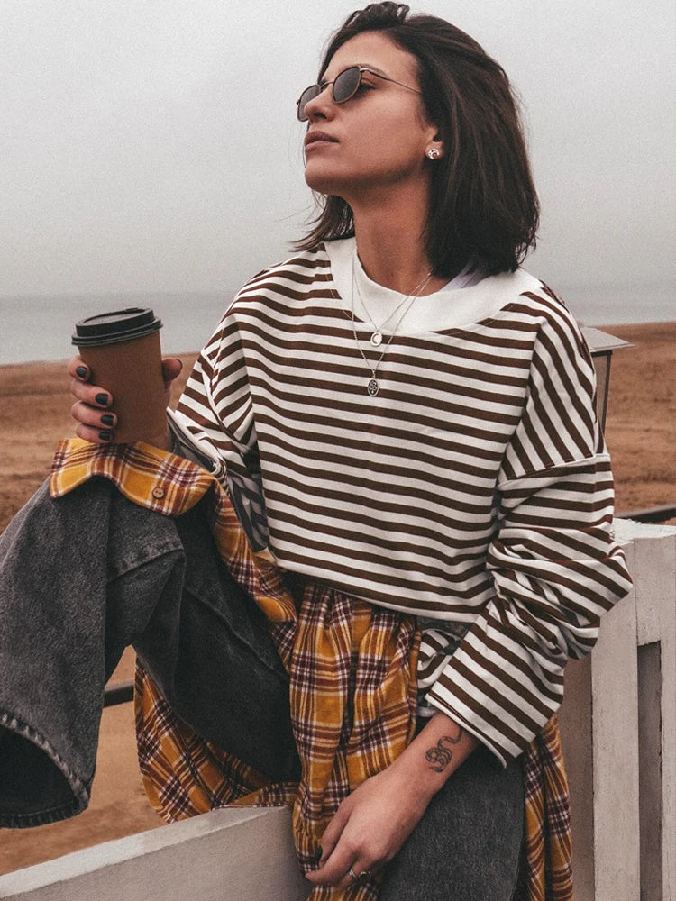 Chic Striped Oversized Women's T-Shirt - 95% Cotton