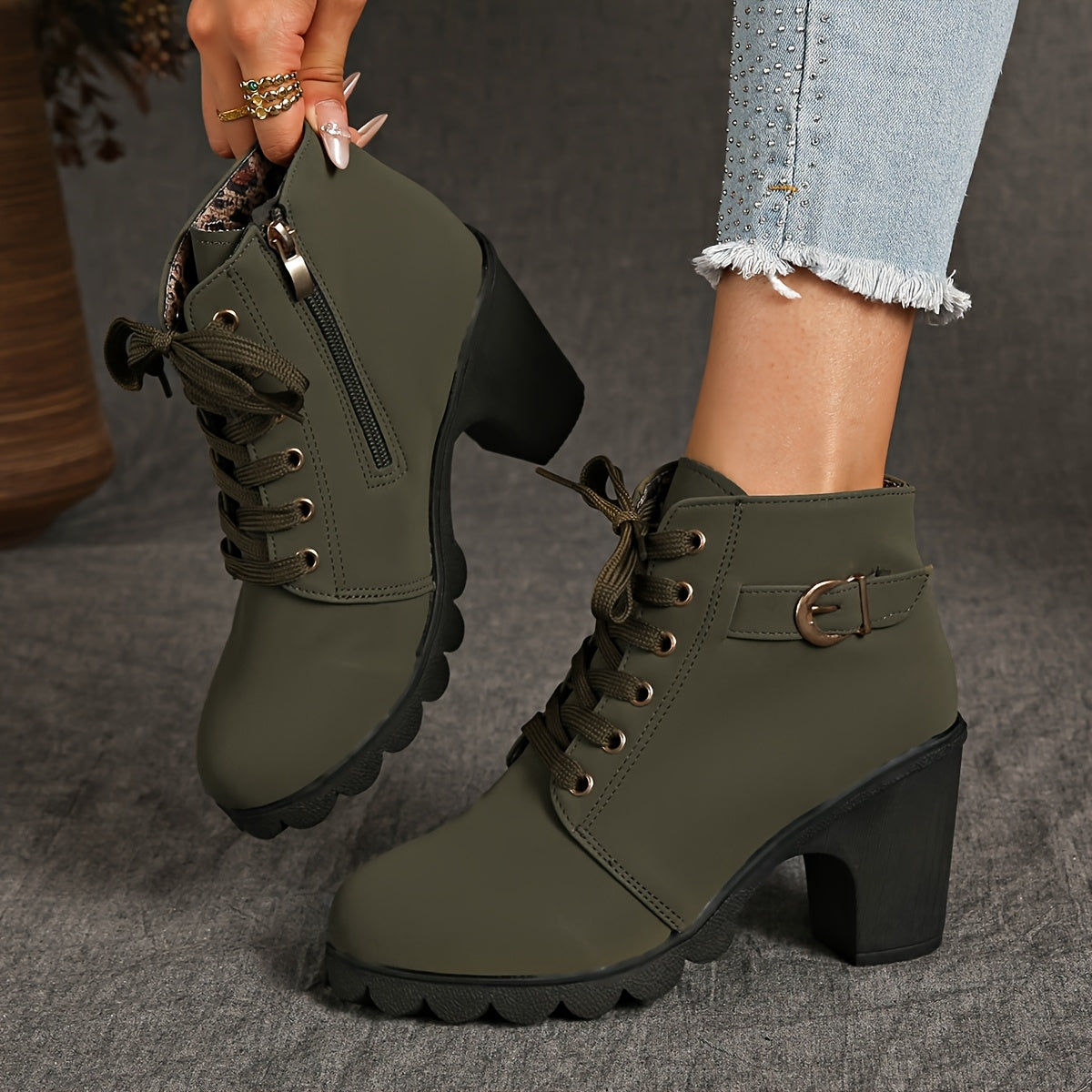 Women's booties - Women's platform wedge boots - non-slip rubber sole - imitation with a zipper closure in the middle heel - all season - winter - party and everyday shoes - inexpensive Women's shoes