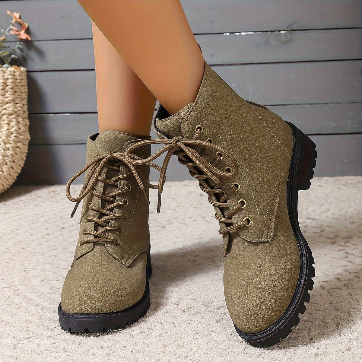 Women'S British Style Black High-Top Ankle Boots - Casual Winter Lace-Up Short Boots with Flat Rubber Sole, Round Toe & Fabric Upper for Casual Attire, Winter Boots, Round Toe Design, Durable Rubber Sole