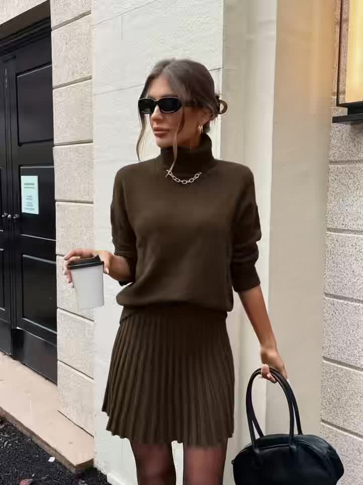 Women'S Two-Piece Set, High Neck Top + Pleated Skirt Outfit, Perfect for Fall, Stylish Outfit, Chic Outfit, Trendy Outfit, Cozy Outfit, Comfortable Outfit, Casual Outfit, Casual Wear, Fall Fashion, High Neck Top, Pleated Skirt, Matching Set